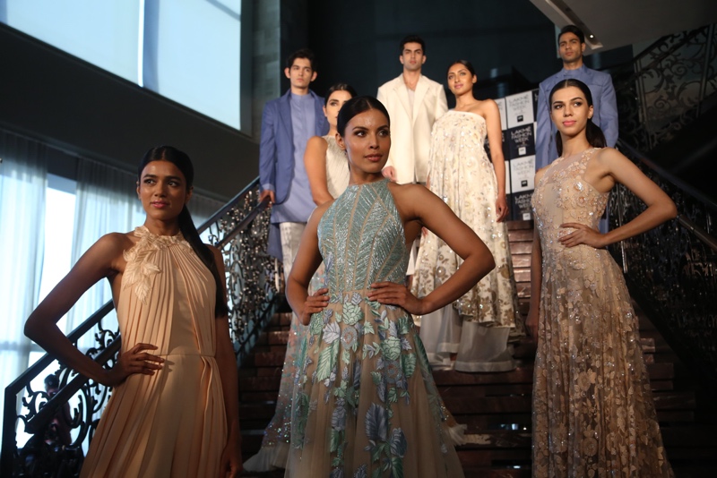 Lakme-Fashion-Manish-Malhotra-collection, manish malhotra at LFW2017, Manish Malhotra salwar kameez, 